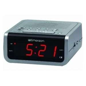  Emerson CKS1704SL SmartSet Dual Alarm AM/FM Clock Radio 