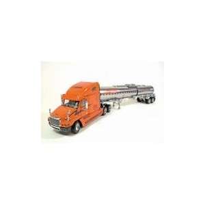   Freightliner w/Brenner Tank Trailer Diecast Model Truck Toys & Games