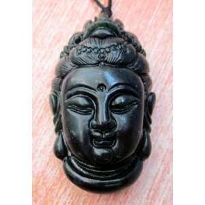   Green Jade Buddhist Kwan yin Head Amulet Pendant 