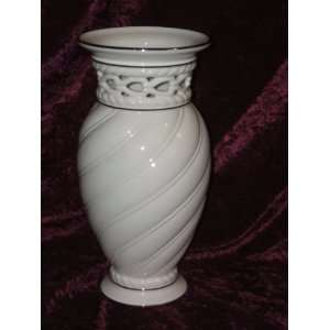  Lenox Artiste Large Vase NEW in Box