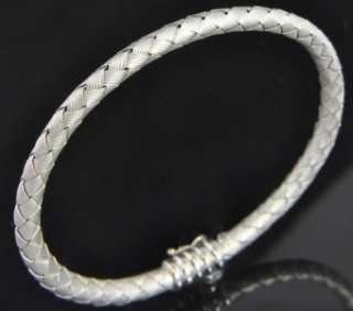   authentic bracelet by Roberto Coin crafted from solid 18K white gold