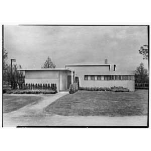  Photo Worlds Fair, Plywood house. Front II 1939