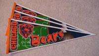 ONE (1) Mid 90s Pennant   CHICAGO BEARS  Official NFL issue 