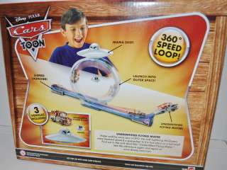 NEW DISNEY CARS UNIDENTIFIED FLYING MATER TRACK SET  