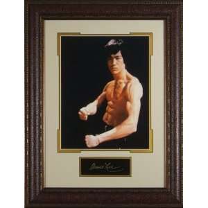  Bruce Lee   Engraved Signature Series