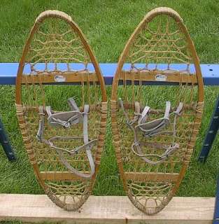 VINTAGE ANTIQUE BEAR PAW Snowshoes 32x12 SNOCRAFT  