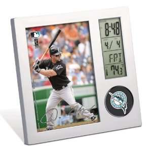  MLB Dan Uggla Desk Clock