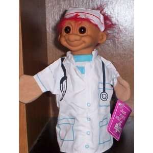  Nurse Troll Doll Puppet Russ Berrie Toys & Games